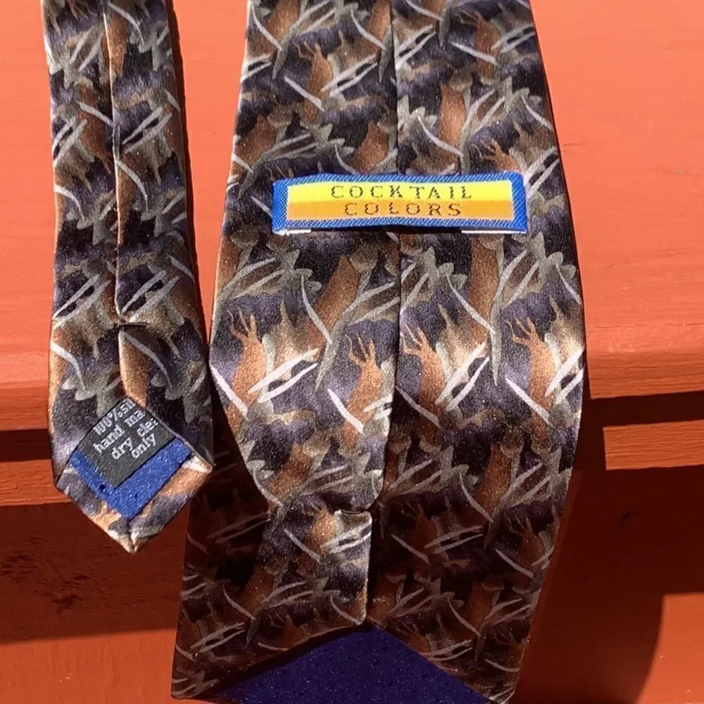 EUC Cocktail Colors Tie